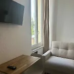 아파트 Juan Les Pins Centre, 3-person With Mezzanine *