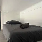 아파트 Juan Les Pins Centre, 3-person With Mezzanine